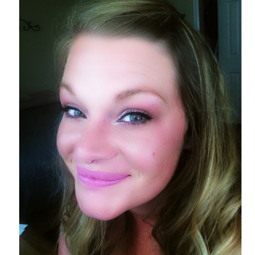 Meet your Posher, Kim